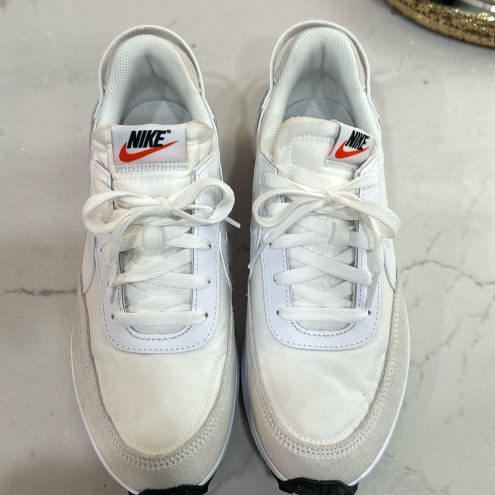 Nike Debut waffle sneaker